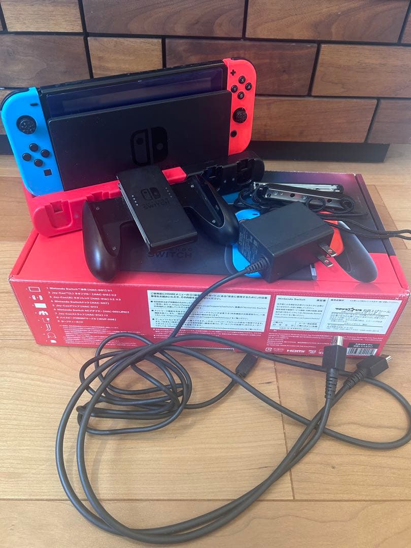 Y*K様 Nintendo Switch 本体 青/赤 Joy-Con 4本同時