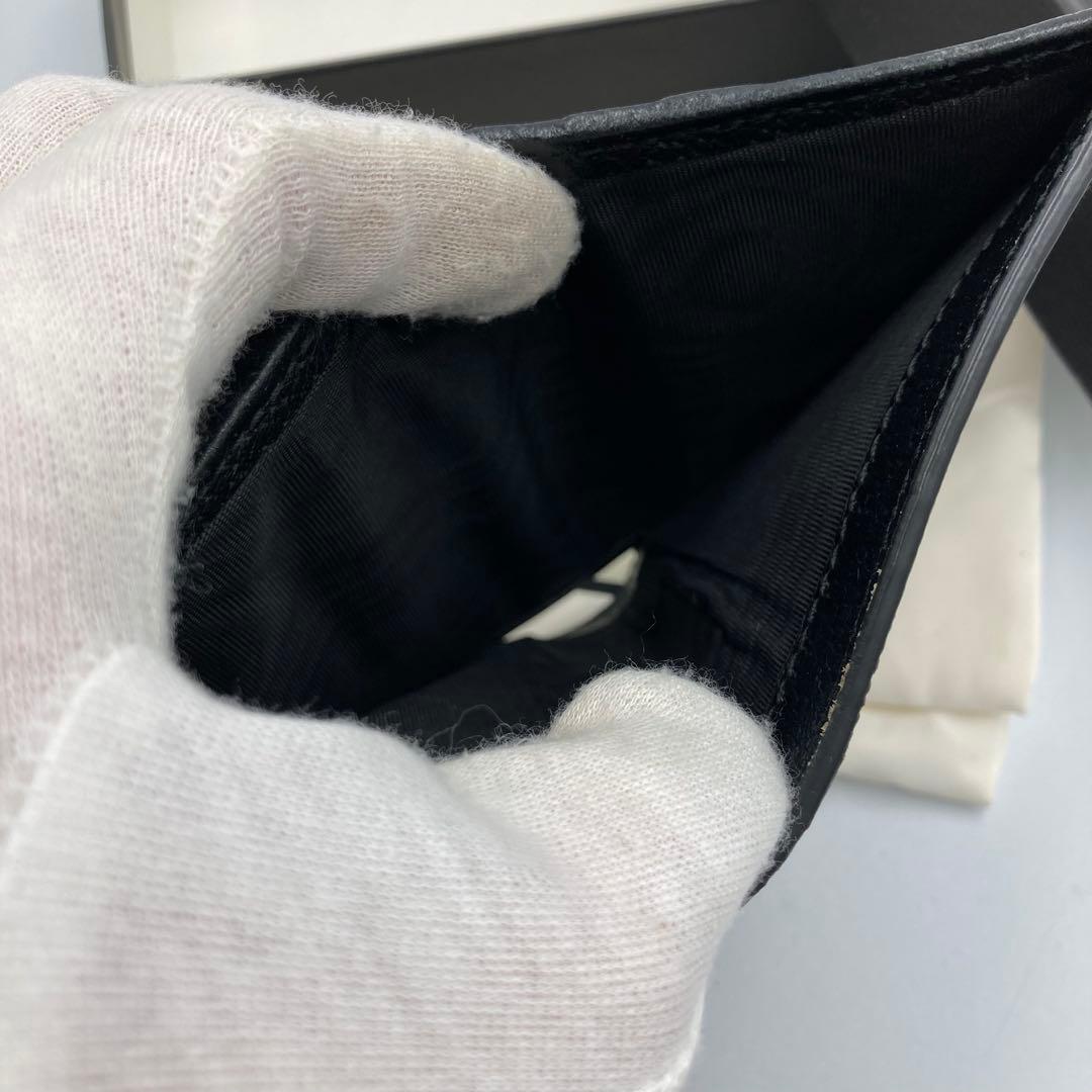 ！極美品！　GUCCI グッチ　コンパクトウォレット　ブラック　165