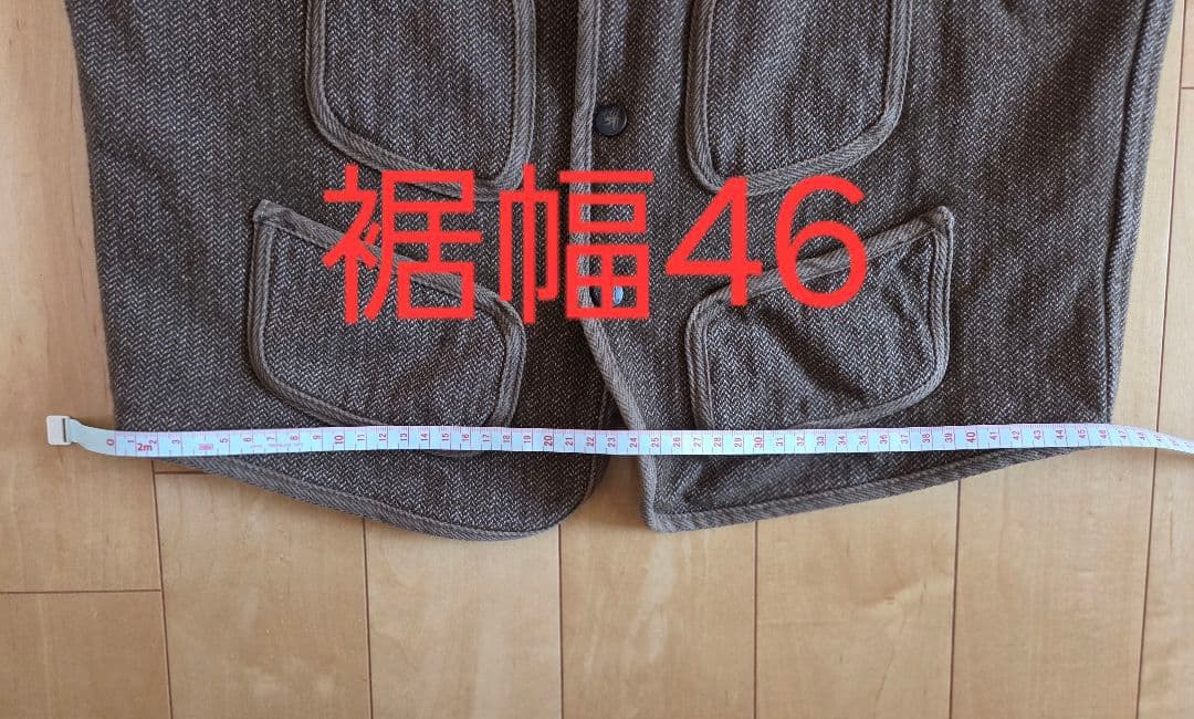 キャピタル　オリーブ色？ブラウン？