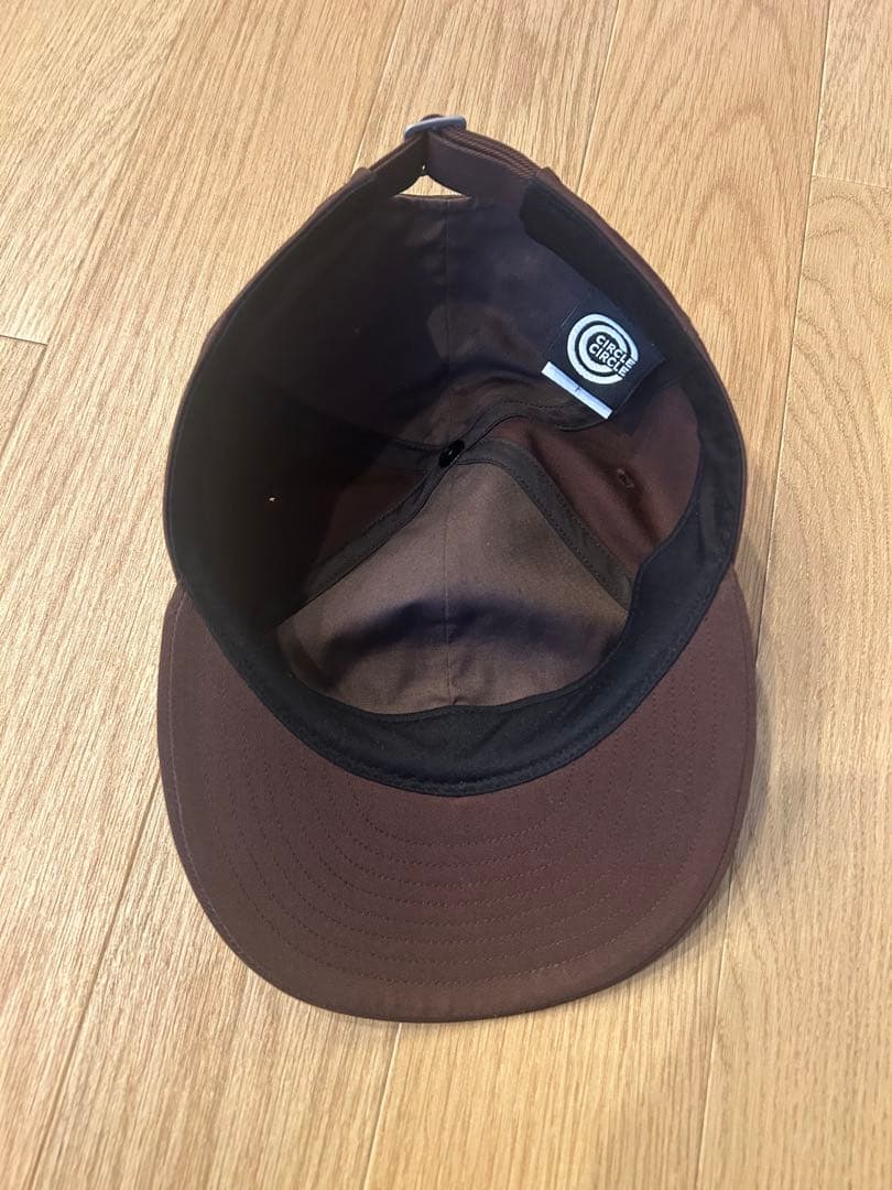 サークルサークルFELT LOGO 6 PANEL CAP ovy