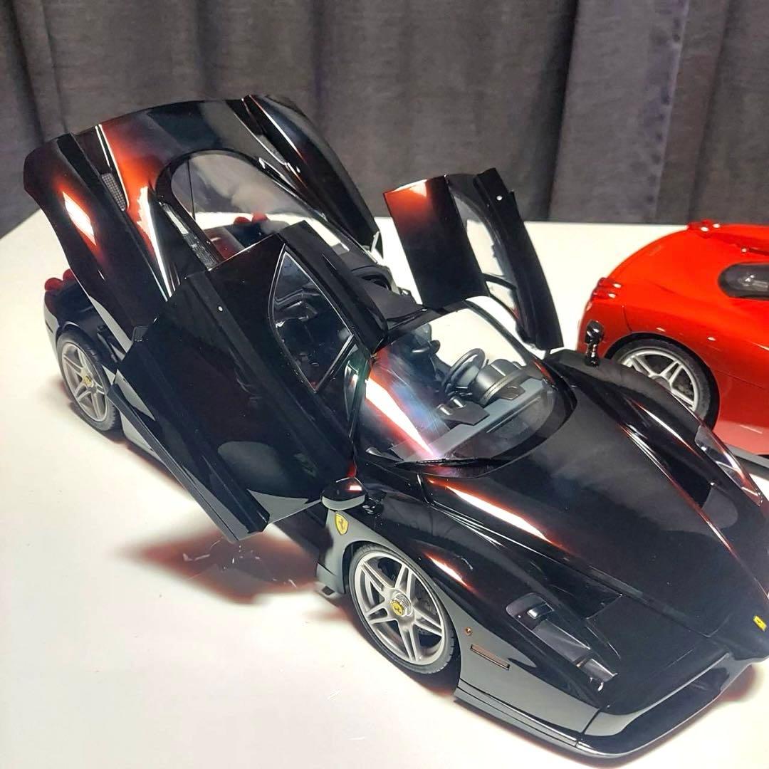 タミヤ1/12コレクターズクラブスペシャル　エンツォフェラーリ　黒赤　2台セット