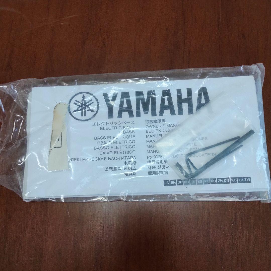 ヤマハ　Yamaha エレキベース TRBX604FM 専用ケース付き