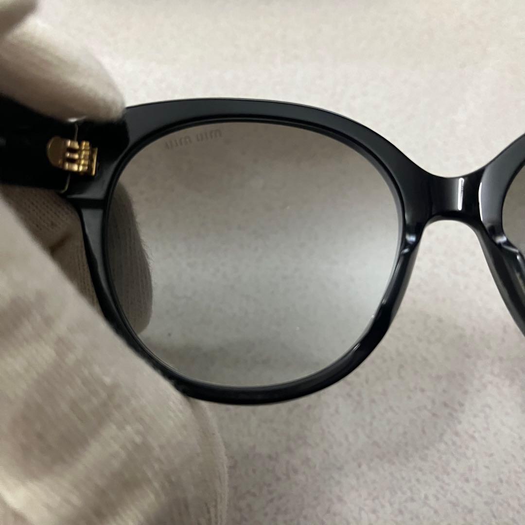 miu miu ミュウミュウ SMU03N-A サングラス ブラック ケース付き
