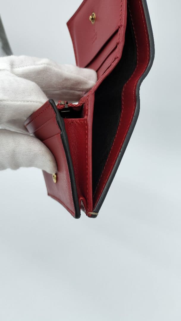（美品）GUCCI 二つ折り財布GGスプリームベージュハイビスカスレッド箱袋付き