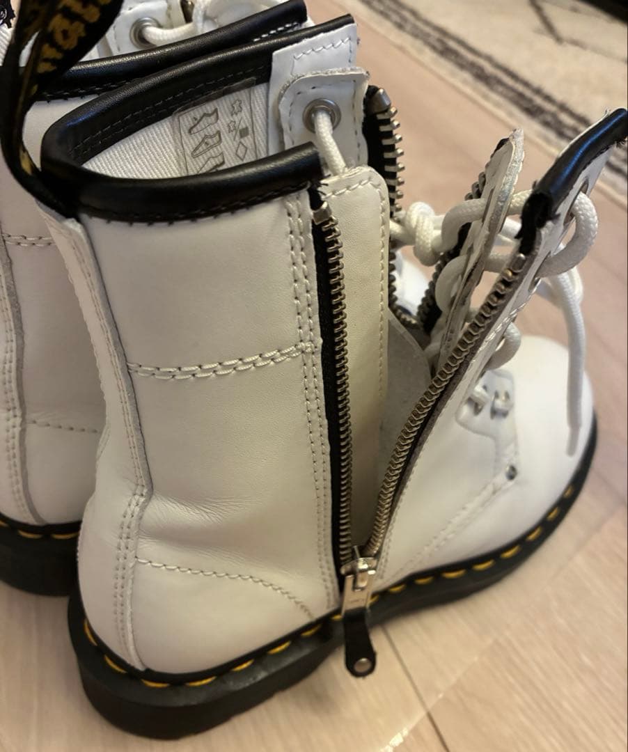 超美品⭐️Dr.Martens ドクターマーチン ホワイト 白 厚底 UK4